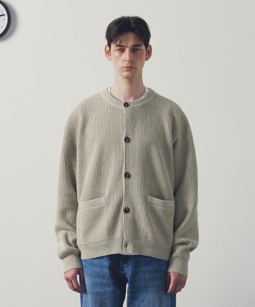Andagain Minimalist Round Neck Pocket Cardigan (Oatmeal)