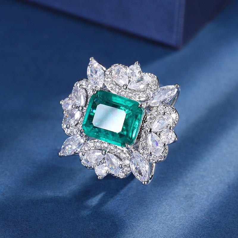 Wish new European and American fashion emerald women's pendant necklace ring stud earrings set