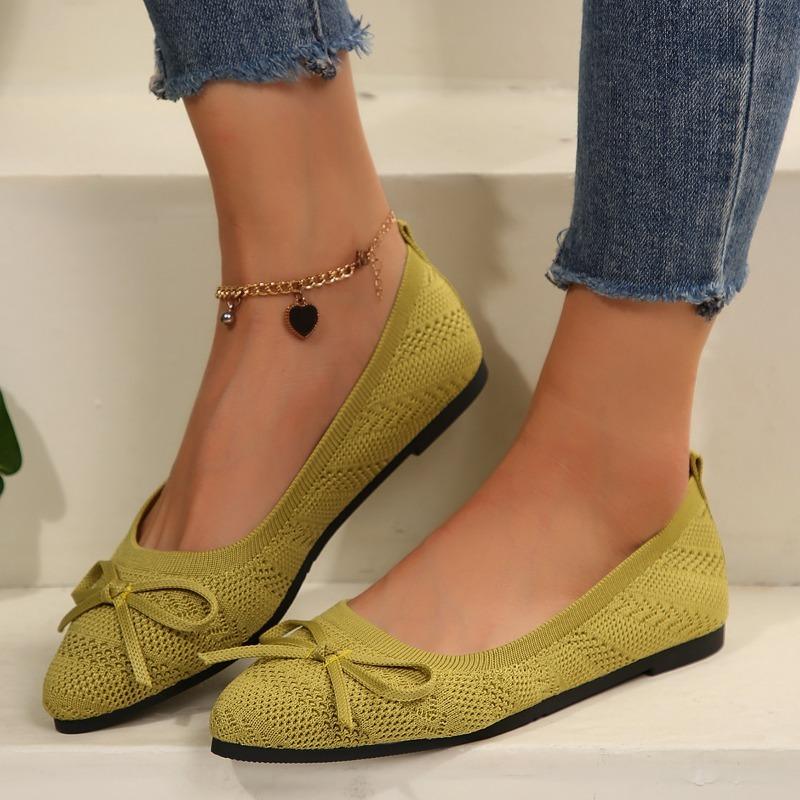 New Plus‑Size Women's Fly‑Knit Flat Shoes, Bow‑Decorated Knit Pointed‑Toe Shallow‑Mouth Lazy Boat Shoes