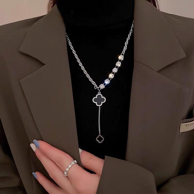 Silver Flash Diamond Star Moon Double Necklace Niche Women's Collarbone Chain Design Sense Light Luxury New