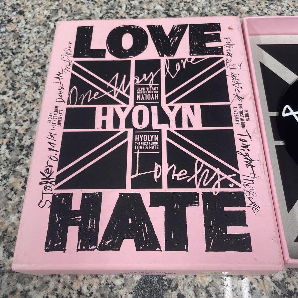 [USED] HYOLYN LOVE&HATE Hyolyn Korean CD Album Accessories Discount
