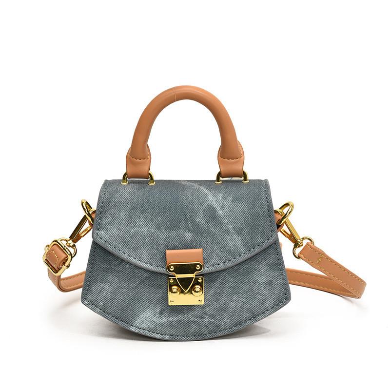 Adorable Mini Shoulder Bag For Kids Featuring Trendy Geometric Design And Stylish Colors