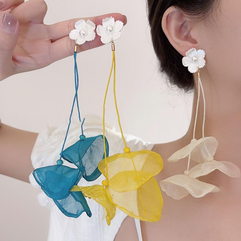 Silver needle fabric flower pearl fringed earrings super fairy temperament versatile stud earrings niche fashion high sense earrings women