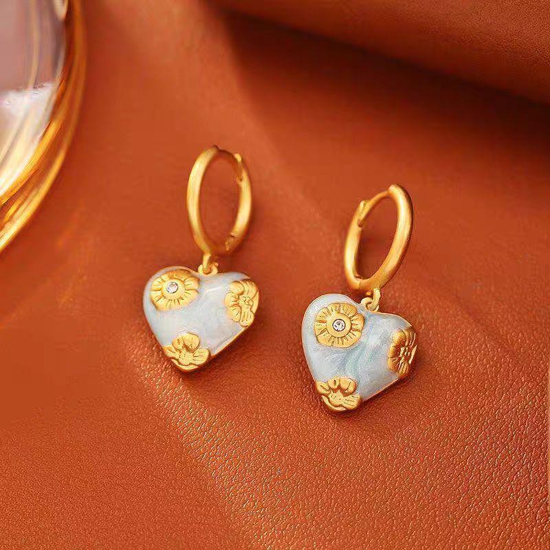 [Oil Painting Love Song] French exquisite oil drip enamel flower love ear buckle necklace retro light luxury fashion suit