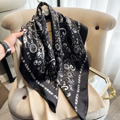 Accessori – Sciarpe e foulard