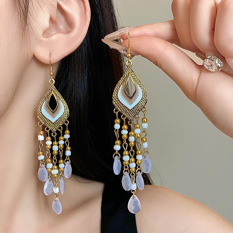 Bohemian ethnic style fringed earrings long niche woven feather earrings new travel wear earrings women