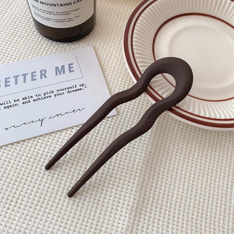 Matte U-Shaped Hairpin for Elegant Updo Styling