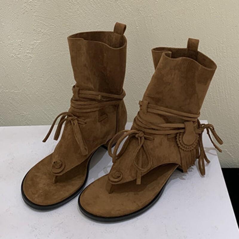 Erste Begegnung mit Jimelad Wind Dicke Ferse Fransen Zehen Coole Stiefel Damen Sommerurlaub Wind Kurze Stiefel Hohl Clip