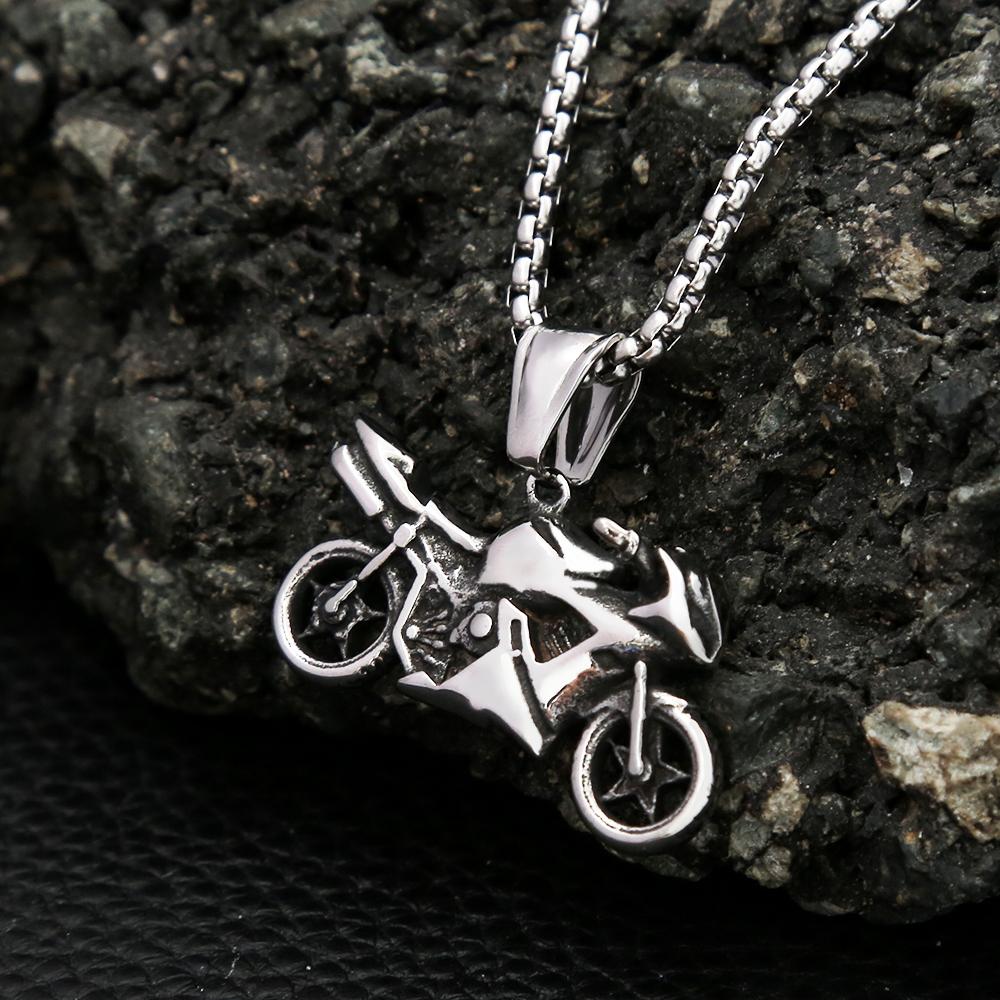 Vintage Motorrad Anhänger für Männer Jungen Punk Hip Hop Edelstahl Ritter Halskette Einzigartiger Schmuck Geschenke