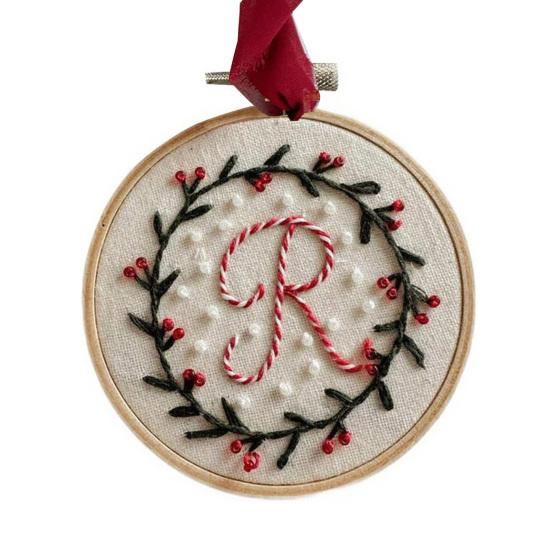 DIY Embroidered Christmas Ornaments Personalized Initial A–Z Monogram Embroidery Set Mini Handmade Christmas Embroidery
