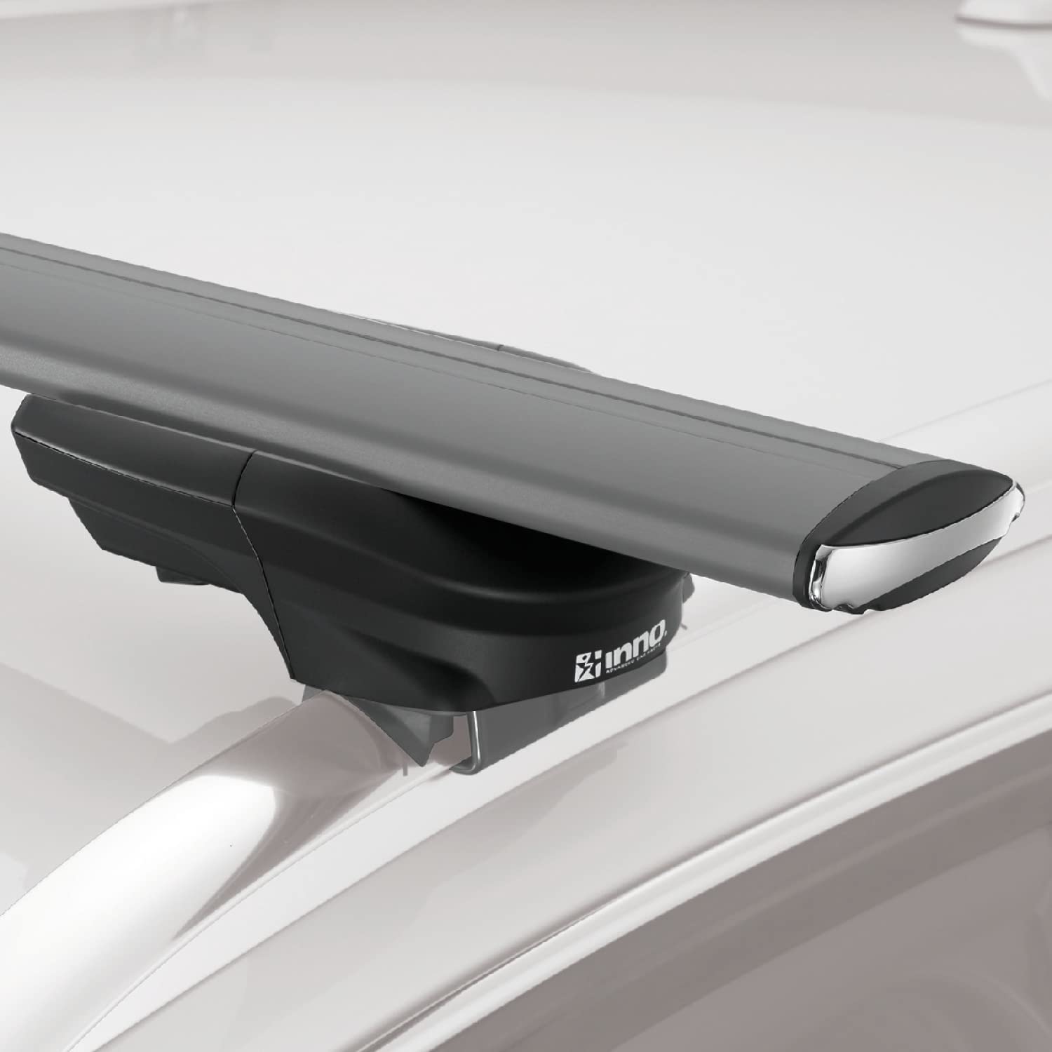 

CARMATE inno Aero Base Stay Roof Carrier, Thru-Type, for Flush Rails, XS450