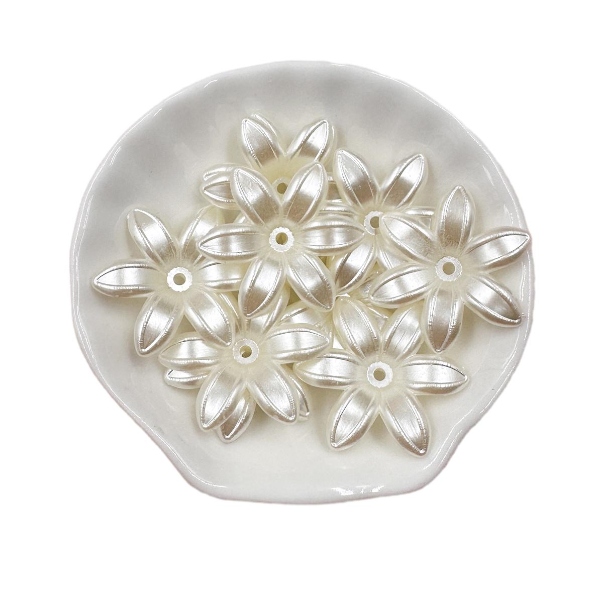 

Модные милые браслеты, свободные бусы, ожерелье, креативные серьги, сделай сам, брелок с цветами, материал ручной работы, мультистиль, медведь, 10/20/40/50 шт., аксессуары Six Petaled Flowers