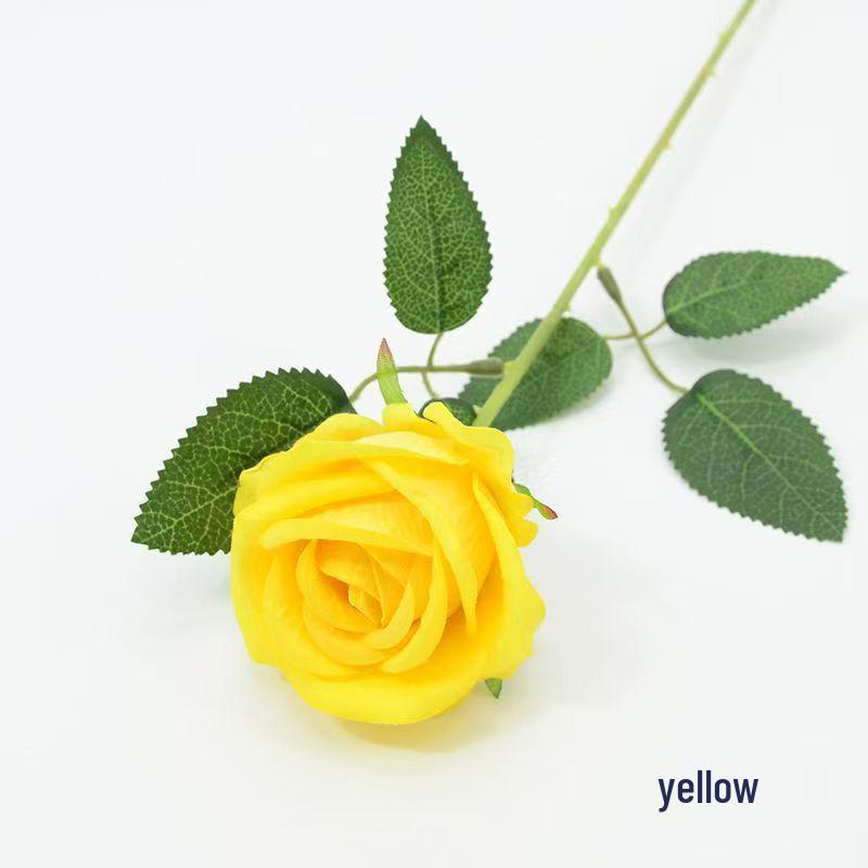 Cachoeira de Parede de Rosas de Seda - Flanela Vermelha Decoração de Casamento e Dia dos Namorados