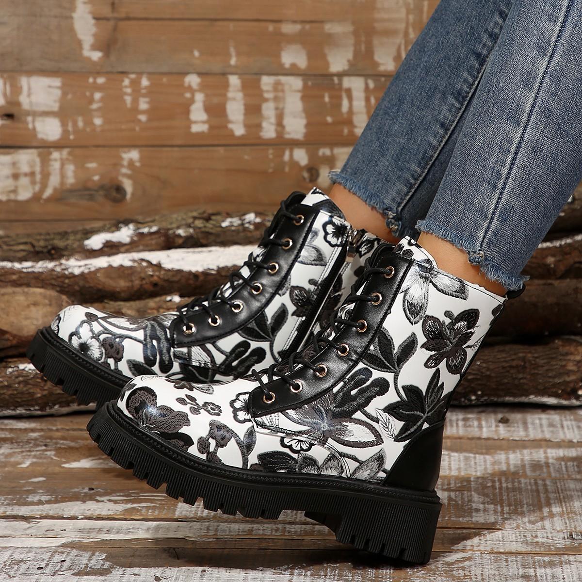 

Новый западный ковбойский стиль европейский и американский красивый ретро маленький цветочный плоский каблук короткие ботинки высокий верх ботинки Мартин 35