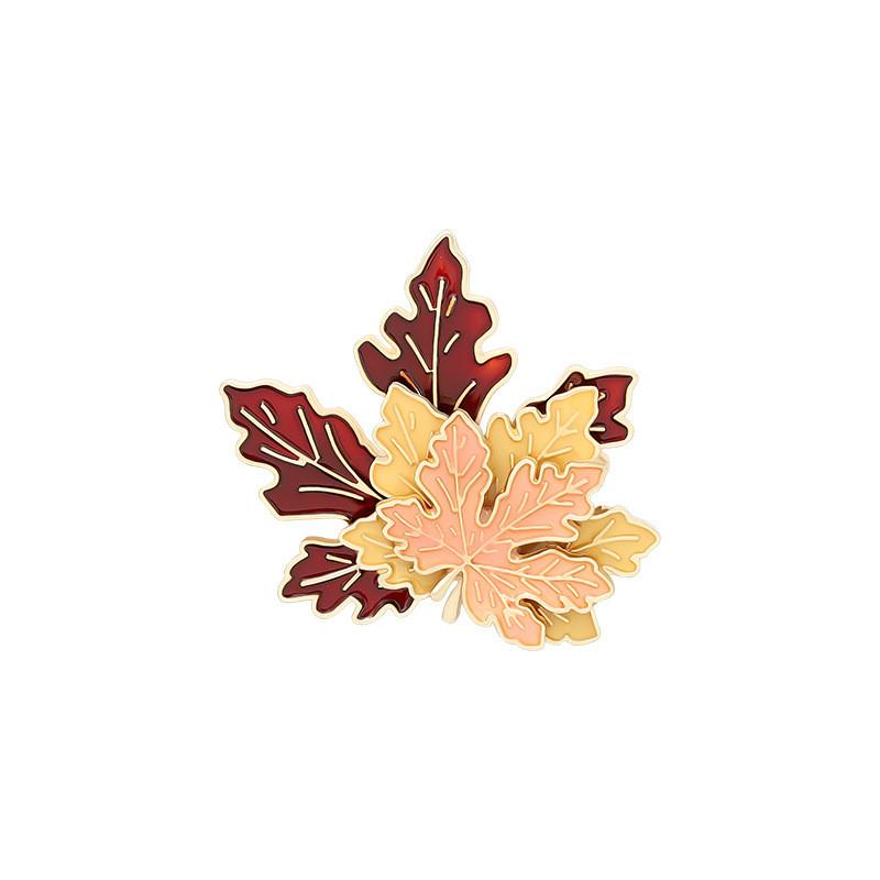 

Maple Leaf Eyecatching Brooch With Creative Design And Durable Alloy Material Style For
