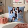 Stilvolle Kpop Girlgroup BBabymonster Kissenbezug Kissenhülle Kurzer Plüsch Verdeckter Reißverschluss Zimmer Sofa Kissenbezug