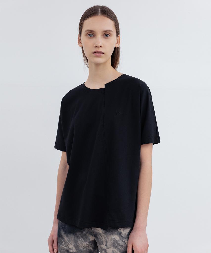 RE RHEE Logo Embroidered Unbalanced Cut T Shirts Bk