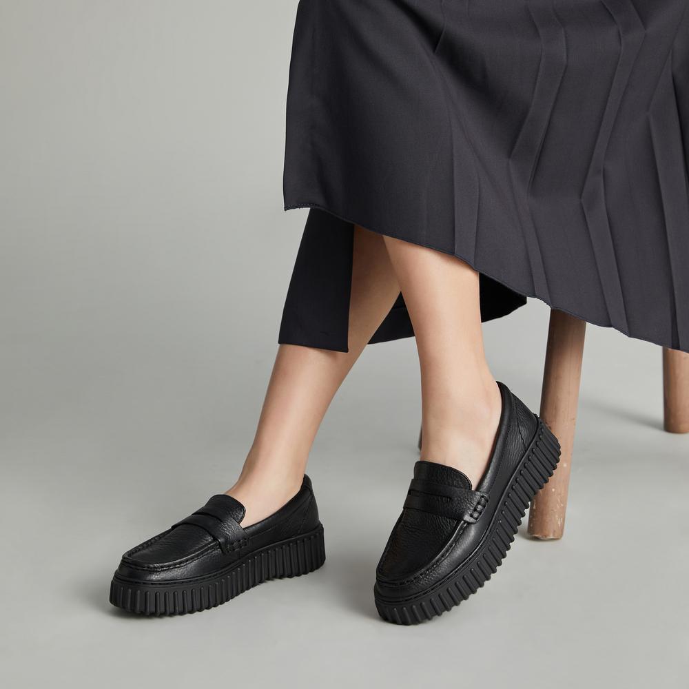 Clarks Leather Trendy Comfortable Elegant Classic Loafers Women Loafers Black 261748704