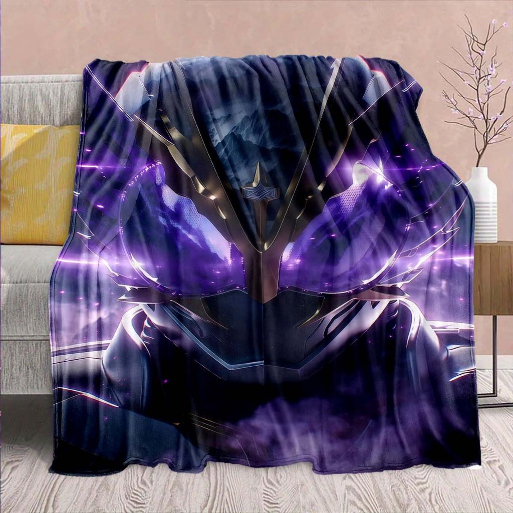 Kamen Rider Anime Flannel Blanket – Soft, Warm, Perfect for Sofas, Bedding, Camping, Travel, Office, and Home Decor – QJY