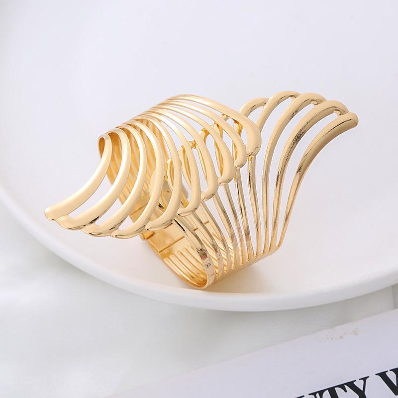 Популярный металлический браслет с крыльями: Открывающийся модный браслет с бриллиантовыми вставками