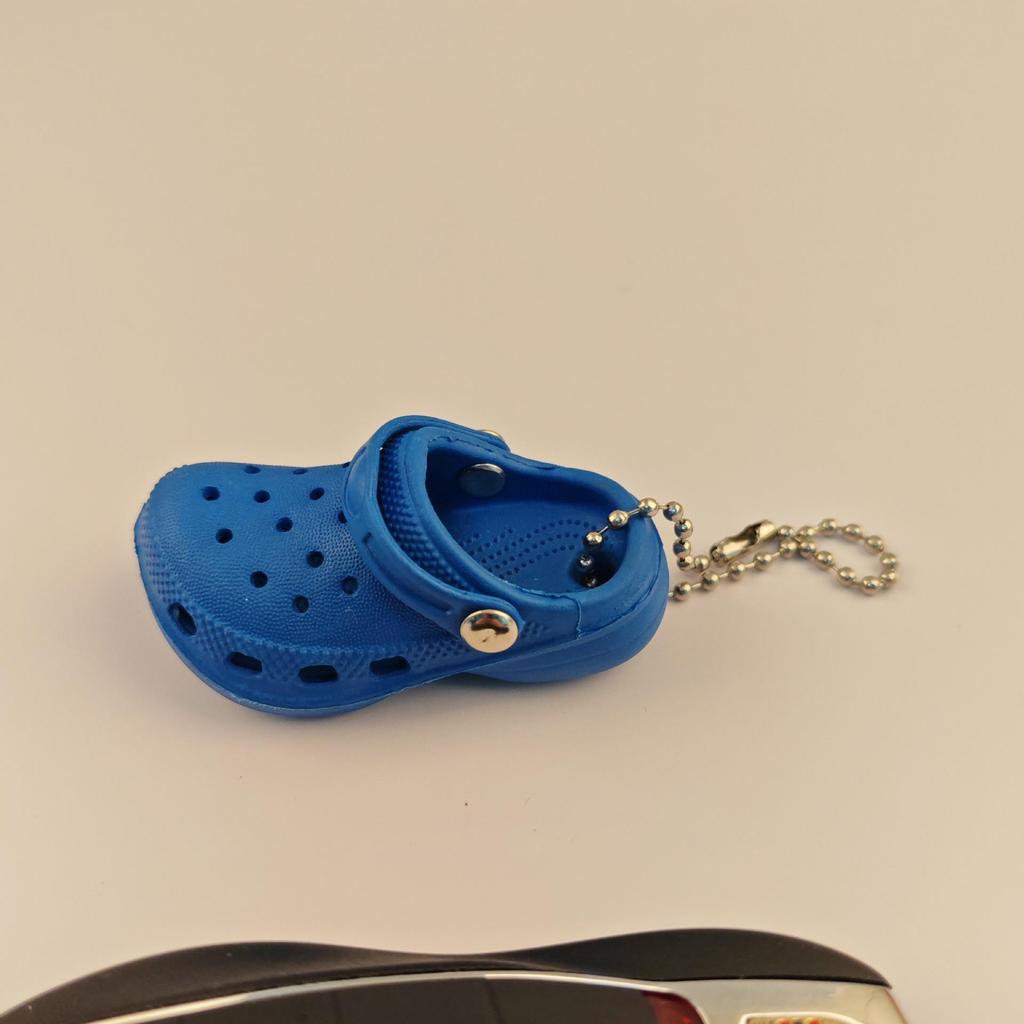Mini Slipper Pendant: Cute Whale Hole Shoes Keychain for Couples