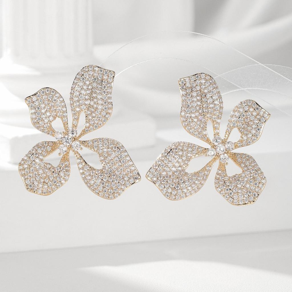 2026 Light Luxury Temperament  Zircon Flower Earrings Women, Niche Temperament Celebrity Stud Earrings Jewelry Women