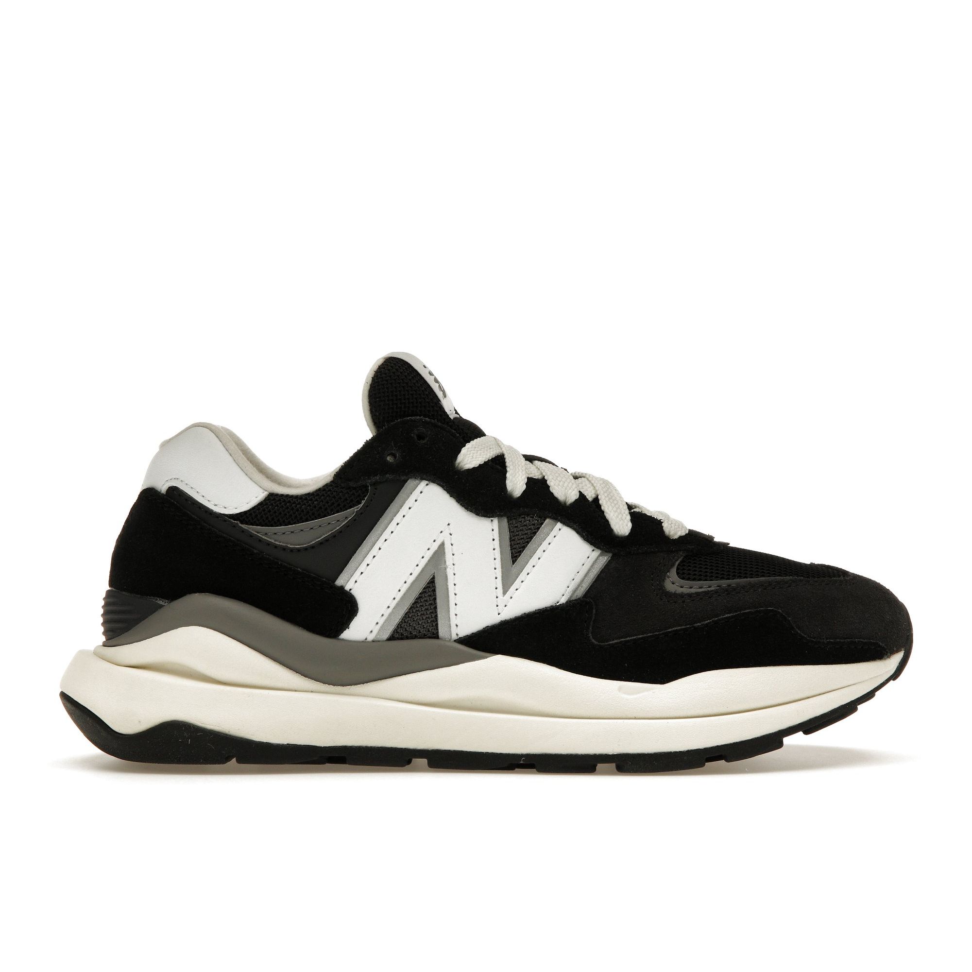 

New Balance 57/40 Black Sea Salt W5740SLB EU 36.5