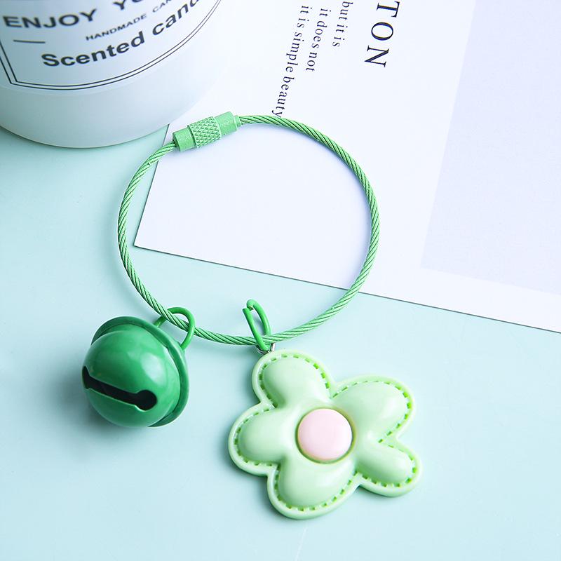 Handmade Shiny Petal Flower Keychain – Cute DIY Accessory for Students