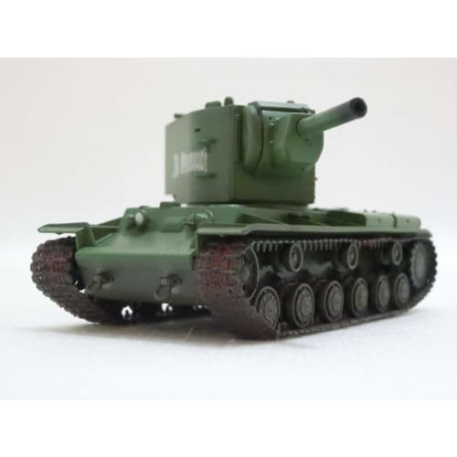 1/72 scale completed model 36282 KV-2 Heavy Artillery Tank with Rear Turret Machine Gun, Soviet Army, Standard Camouflage, 1940
