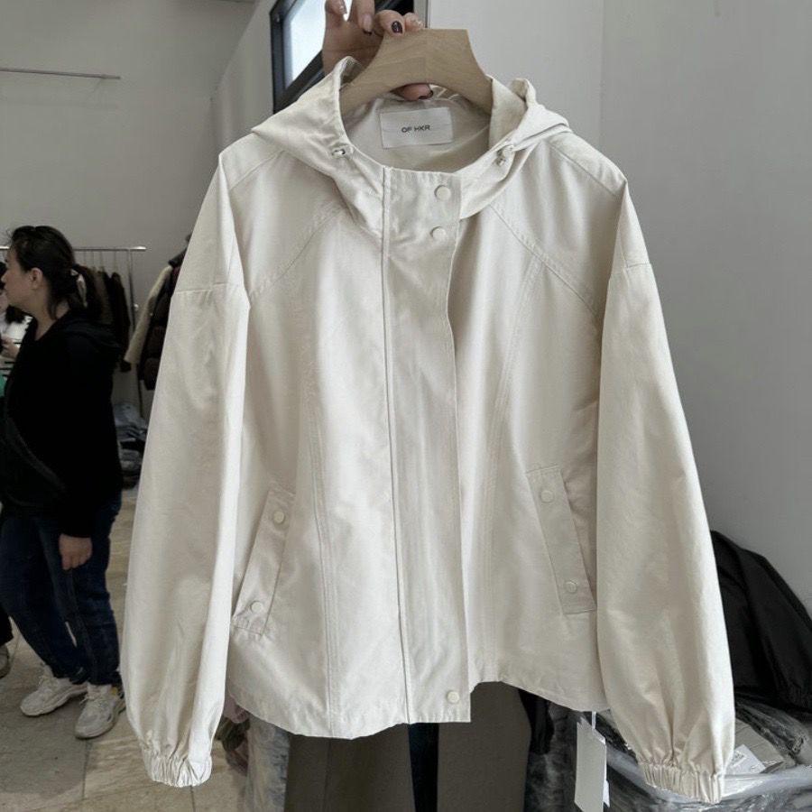 

Spring Windproof Women s Loose Ski Jacket: Trendy Versatile Outerwear L (110-130 jin)