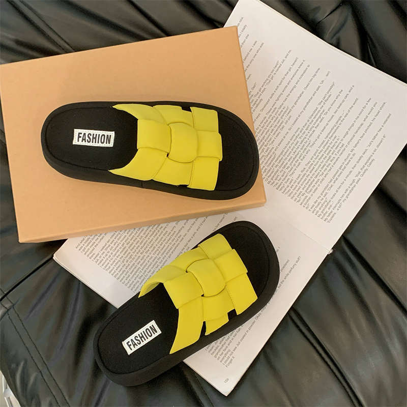 

Casual muffin bottom Korean version lazy small man bread sandals girl 2025 summer new thick bottom woven belt slippers 40 жёлтый