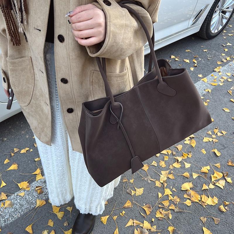 Faux Suede Solid Color High Quality Fashiable Versatile Handbag Women's Large Capacity Winter Daily Shoulder Bag