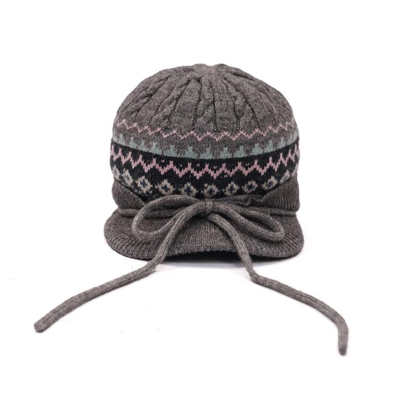 Fashion Women Windproof Warm Knitted Hat Coldproof Short Brim Peaked Cap Lady Cold Resistant Ear Protection Beanies Ski Caps