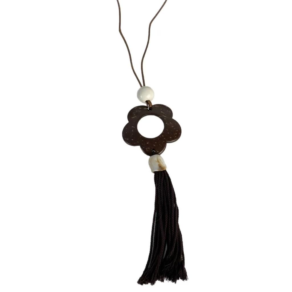 Wood hollow flower fringed necklace retro ethnic style long sweater chain 1111 new niche design items