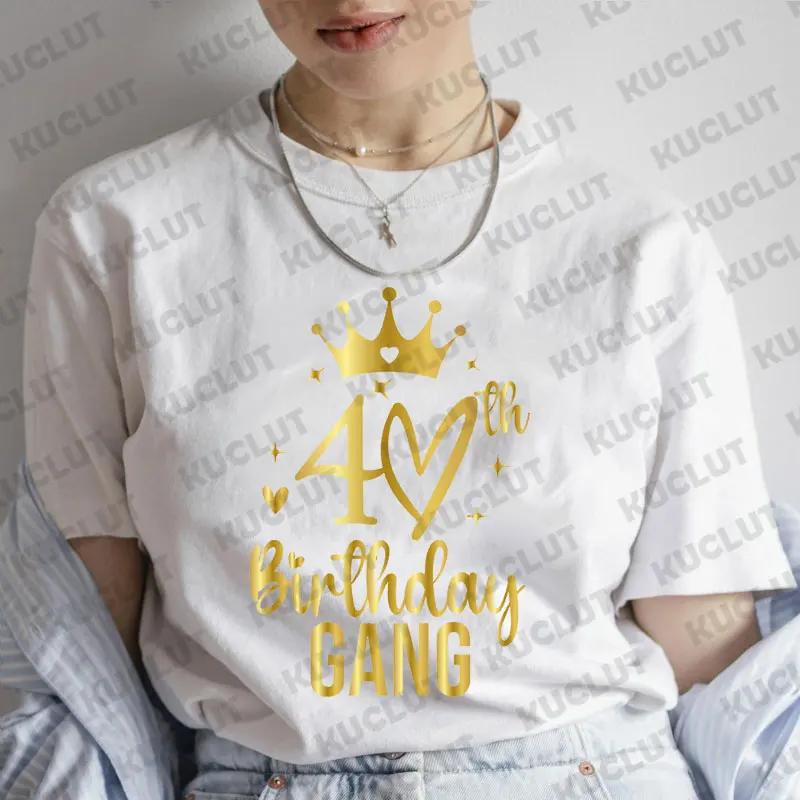 T-Shirt für Damen Kapitel 40. Geburtstag Crew Party Y2k Tops Grafik 40 Geburtstag Squad Kapitel T-Shirt Sommer Kurzarm Tees