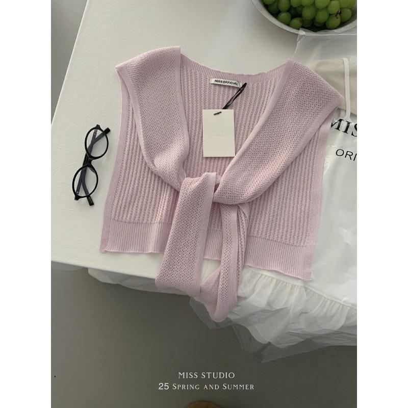 Solid color knitted small shawl fashionable versatile hollow high-end atmosphere white temperament outer small shawl