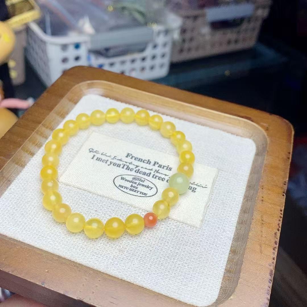 Hetian Jade & Beeswax Elegant Women s Bracelet