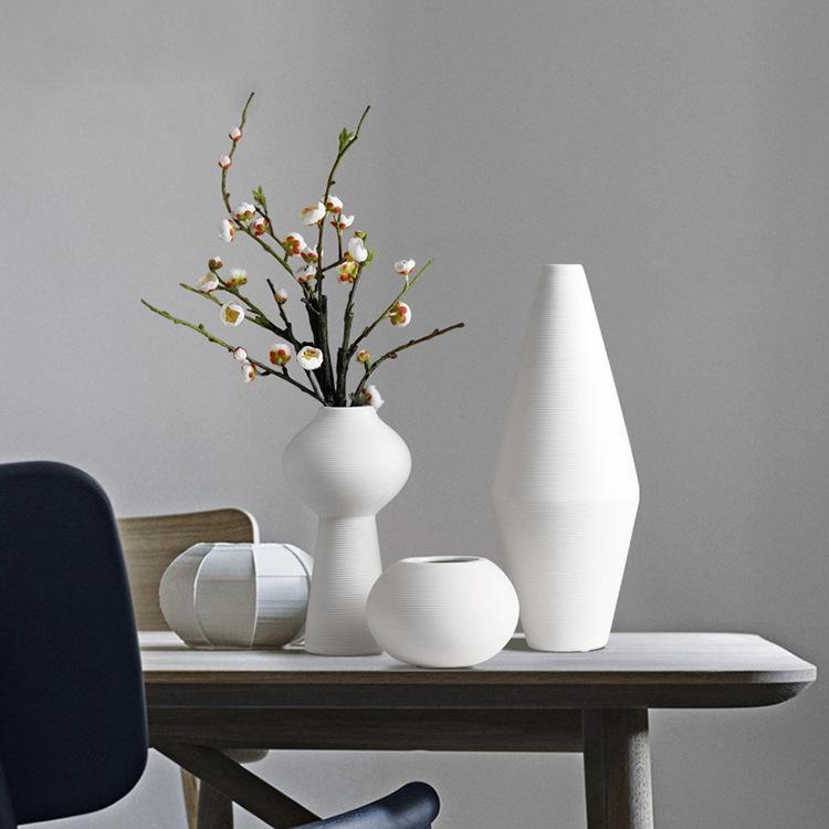 Minimalist Handmade Art Zen Vase Ceramic Decoration Living Room Model Home Decoration Black and White Art Vase Hand Drawing