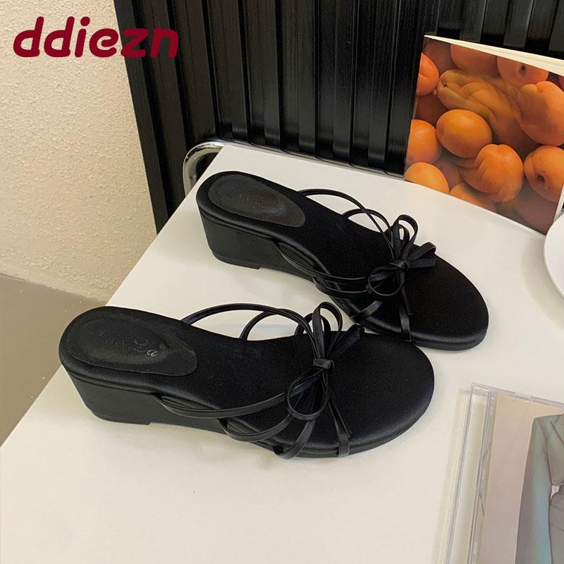 Fashion Fashion Shallow Ladies Wedges Low Heel Sandals Shoes Female Summer Beach Round Toe Women Wedges Slides Sandals Shoes Slippers