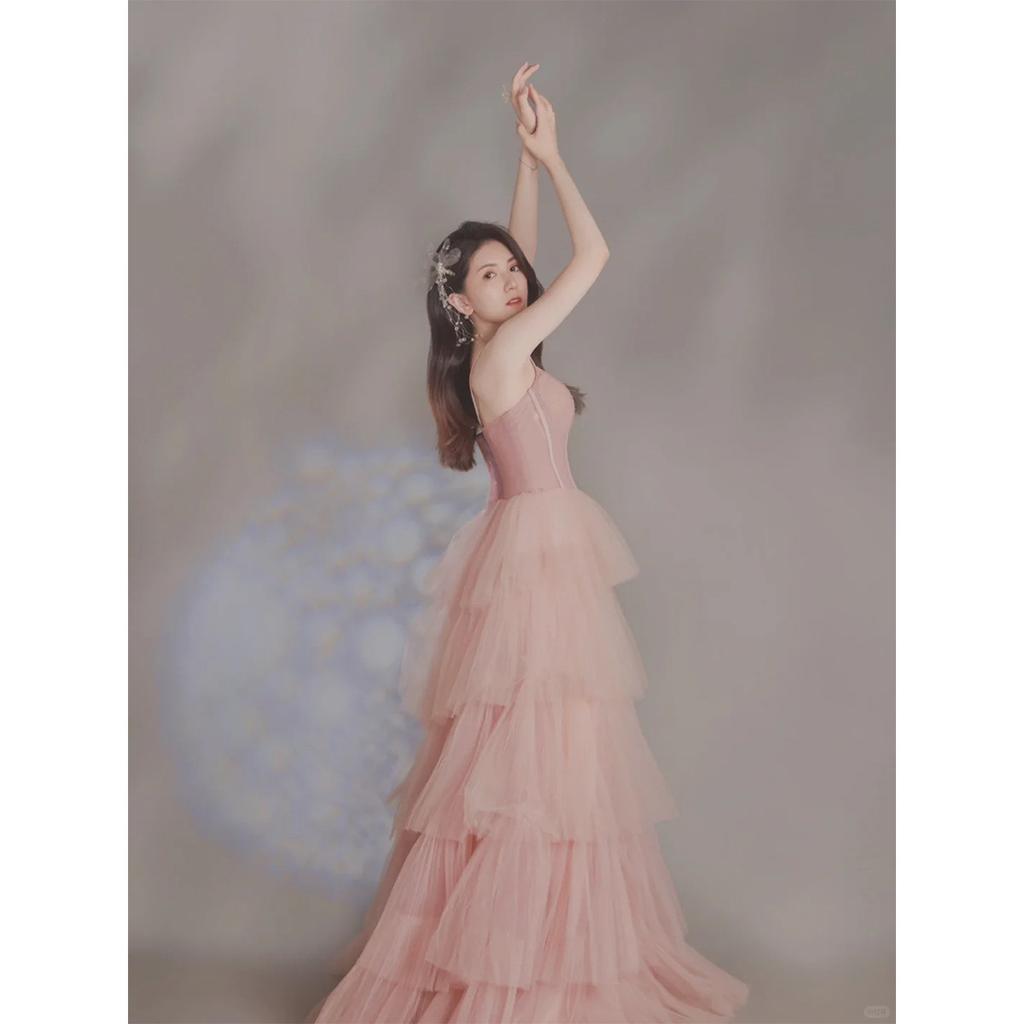 Rosa exklusiv födelsedag fluffig garn aftonklänning dam ny vuxen ceremoni offentlig kjol lätt lyx nisch