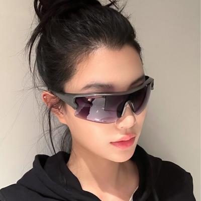 Nieuwe Y2K Stijl Fietsbril Winddichte Bril voor Heren Dames Retroreflecterende Folie Lens Wegwielrennen Sportbril