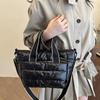 Quilted Shoulder Bag Nylon Down Padded Ladies Messenger Bag Fashion Casual Large Capacity Handbags for Winter Female Tote