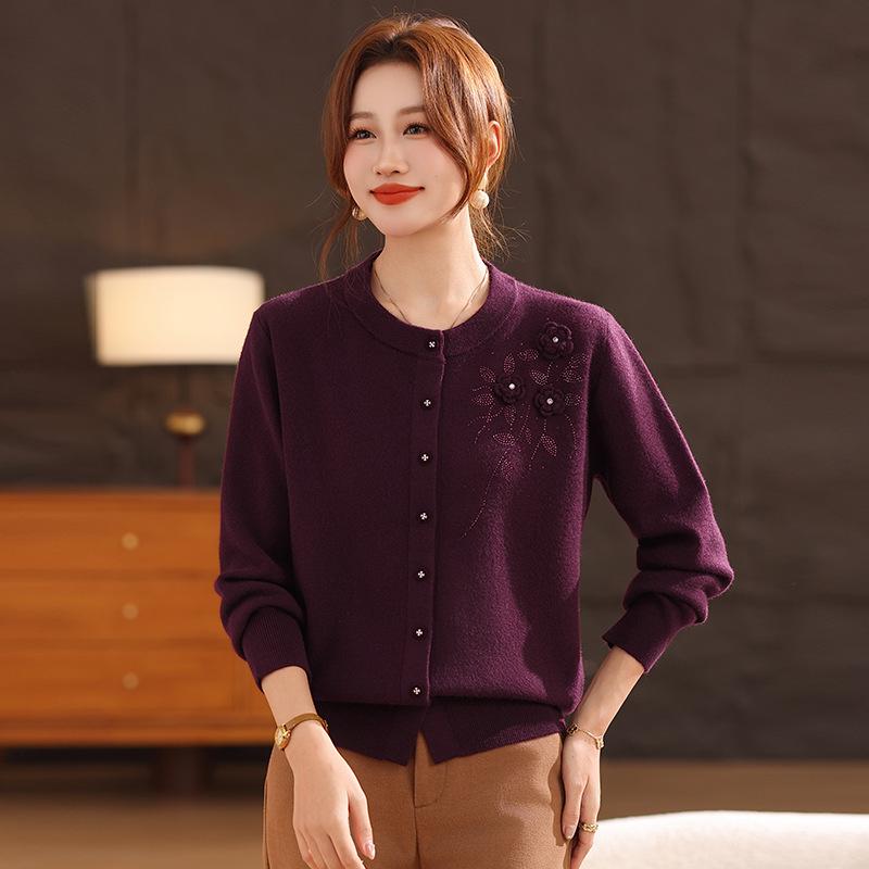 Elegant Spring Knit Cardigan for Moms: Women's Versatile Wool Sweater, Perfect for Middle-Aged & Elderly, Loose Fit for Autumn/Winter.