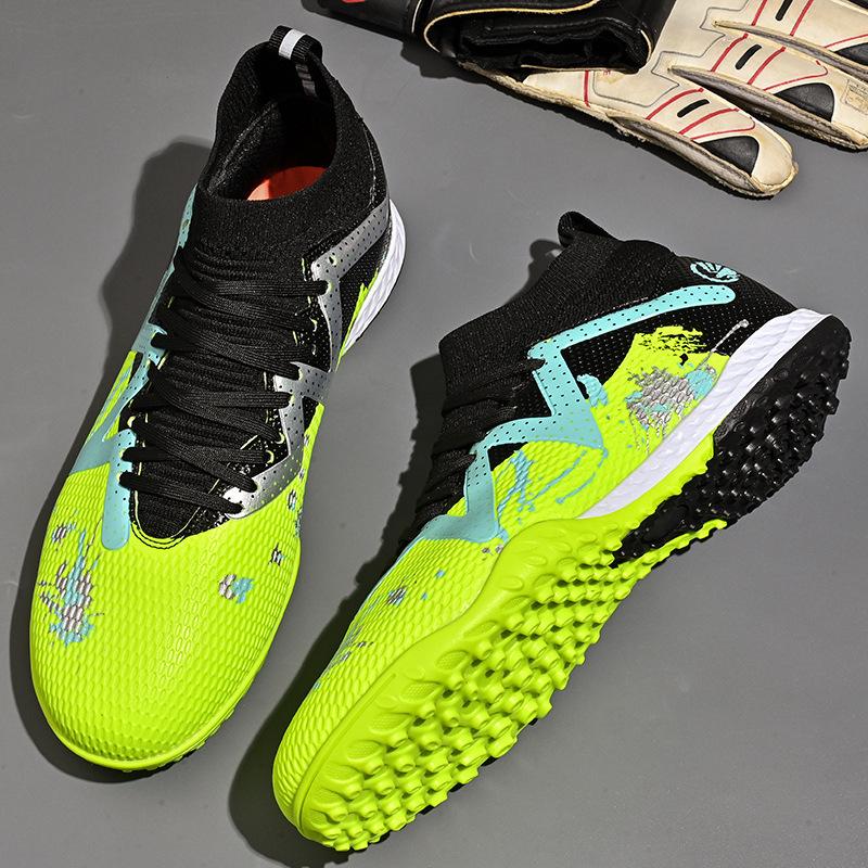 Football shoes high-top nails children's long spikes broken foreign trade adult training artificial grass spikes men's and women's price