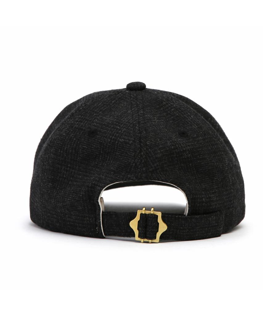 Eondeokeonteulolseutyudio Winter Ball Cap 6-Pannel Ball Cap / Mods Glen / Black