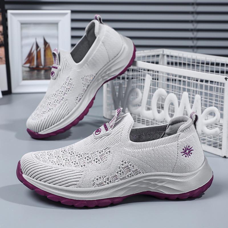 Women s Old Beijing Breathable Slip-On Cloth Shoes - Comfortable Soft Sole for Summer 40