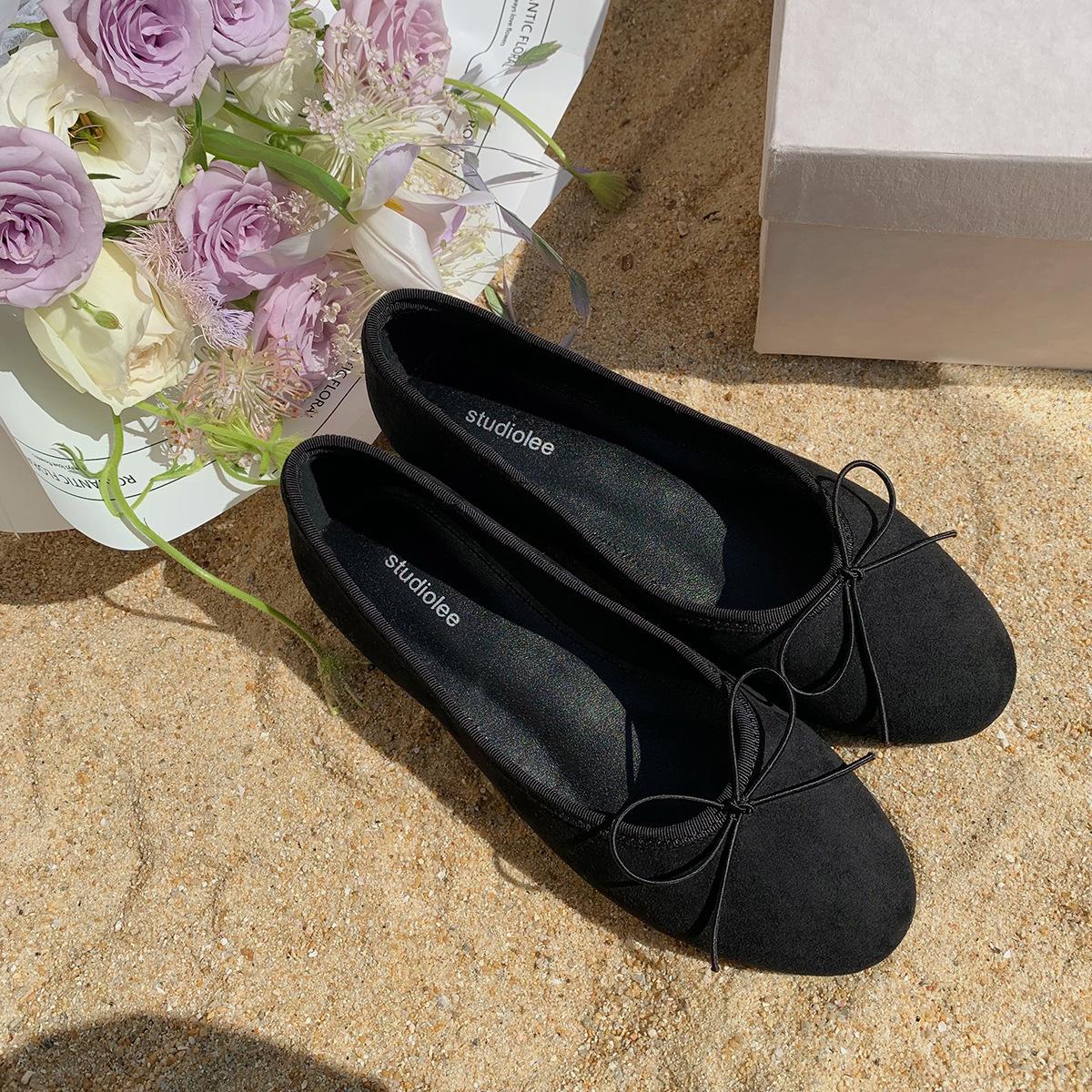 

Grape Mom Studiolee Miss Liz~ Elegant little pointed head one word bow back empty stiletto high heels women 34