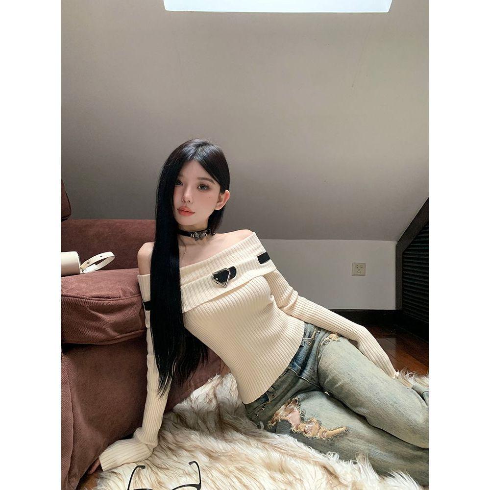 Sweet Spicy Girl One-Shoulder Knitted Top - Autumn/Winter Long Sleeve Off-Shoulder Sweater