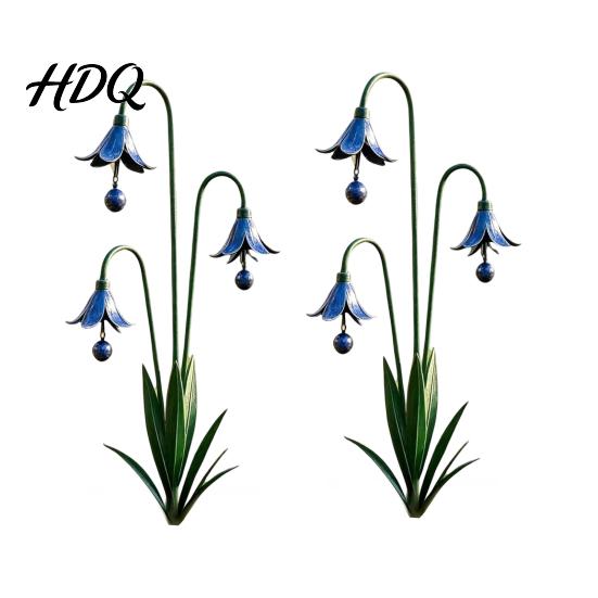 Outdoor Metal Plant Stake Calla Lily Garden with Bells 24 Inch Triple Flower Wind Chime Terrace Accessory Weatherproof Iron Ornament for Patio Lawn