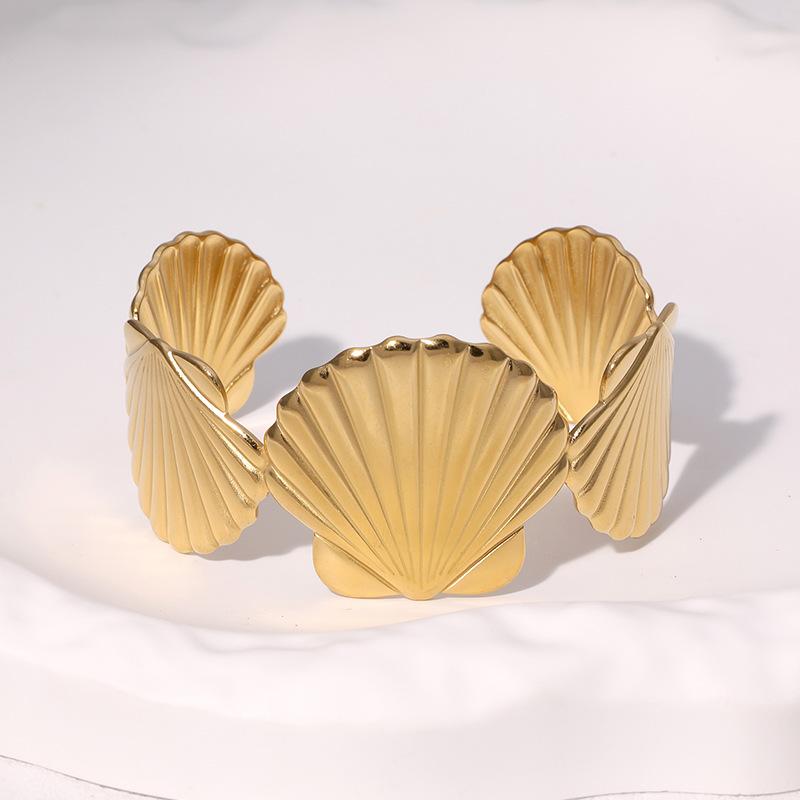 Non-tarnish Minimalist Europe and The United States Stainless Steel Wide Version Scallop Opening Bracelet Women's Niche Light
